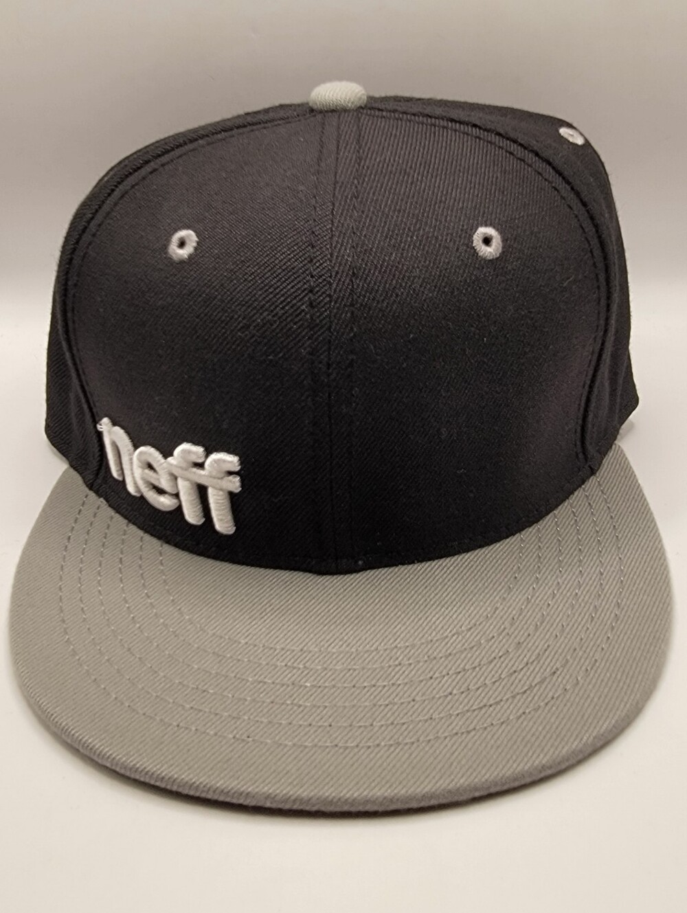 Neff Black Crown with Gray Brim Flat-Bill Snapback Hat